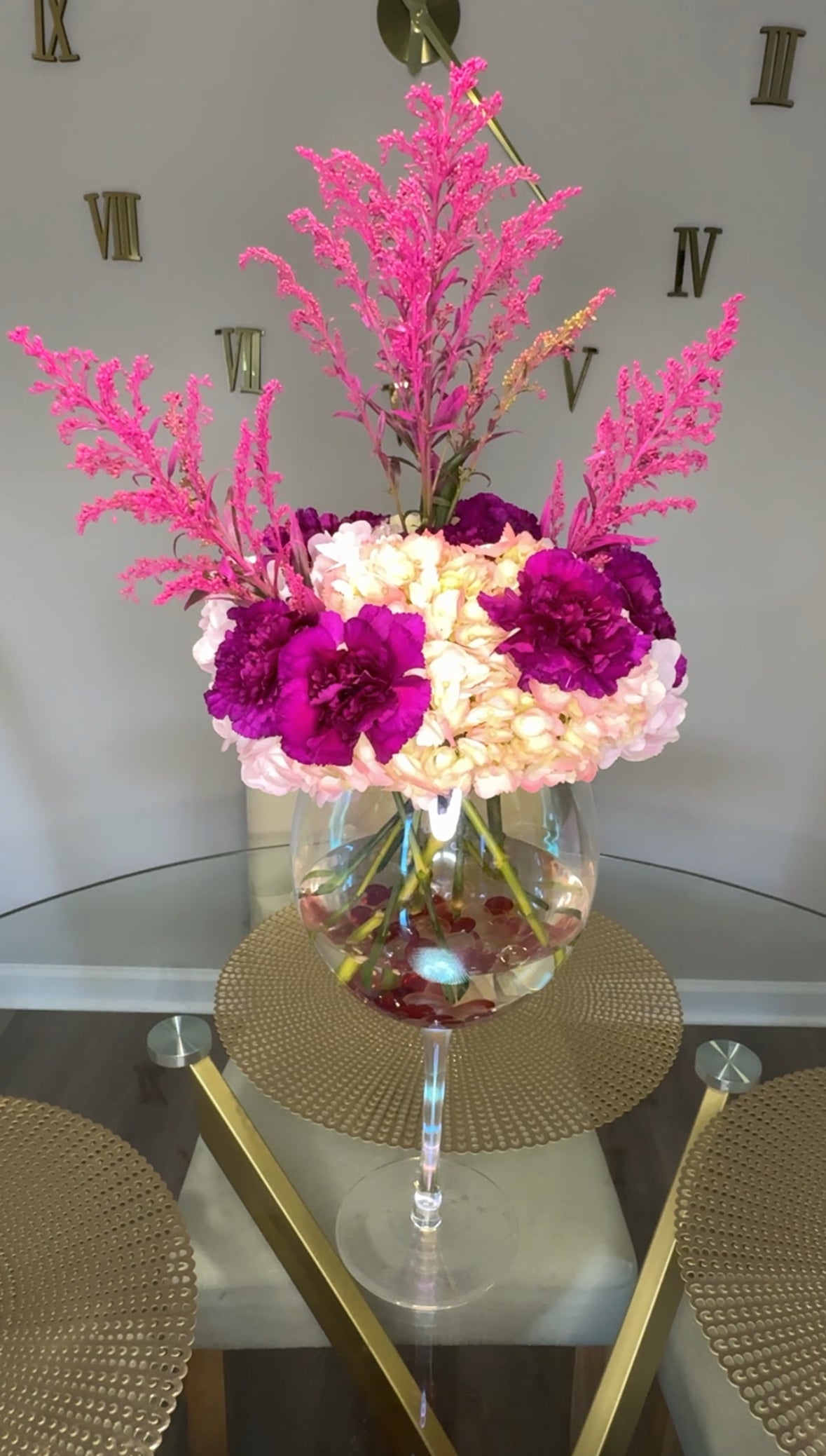 The Oversized “Wine” Down Bouquet